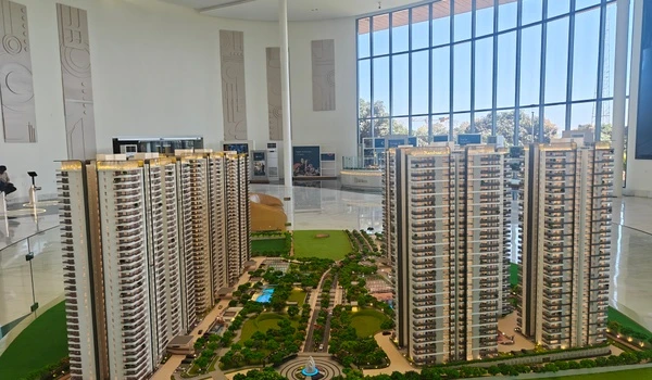 Full architectural model of Nambiar District 25 displaying the high-rise residential towers, central green spaces, and recreational zones